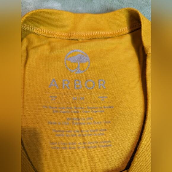 Arbor Women's Wildlife tshirt Size Medium NWT - Picture 3 of 5